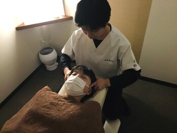 整体院オアシス イオンモール福津店(OASIS)の写真/眠ってしまうほどの気持ちよさ！頭や肩のコリにお悩みの方に◎もみほぐしとのセットでさらにスッキリ♪