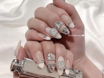 トゥインクミル 新宿(Twinkmiru)/パラジェル/長さだし/持ち込み