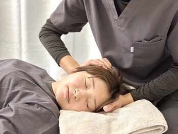 リエイド 福岡院(Re Aid.)/頭スッキリ!自律神経の施術