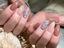 サロンドフォーエイチ(salon de 4H)/冬のもこもこ風チェックネイル♪