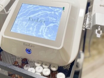 アルス(ars)の写真/【業界注目の"エクソリフト"導入サロン☆】臍帯エクソソームを基底層に浸透させてエイジングケア♪