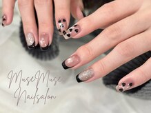 黒ネイル バレンタイン