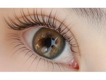 リット 渋谷公園通り店(lit.)の写真/ナチュラルなのに上品に映える♪似合わせラッシュリフトで理想のお目元へ！