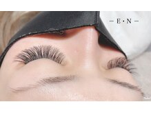 エン(E N)/ボリュームラッシュ／付け放題