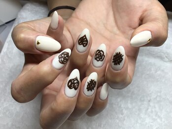 イリスネイル(IRIS NAIL)/