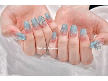 ユミ 池袋(Umi)/ブルーネイル/ラメグラ