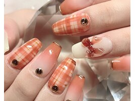 ガーリーなチェックネイル♪