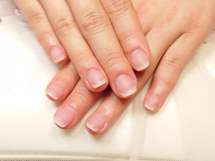 クリスタルネイル(CrystalNail)の写真