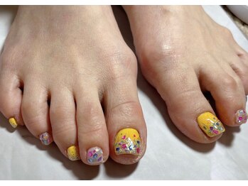 ジルチビスネイル(zilch.bis nail)/