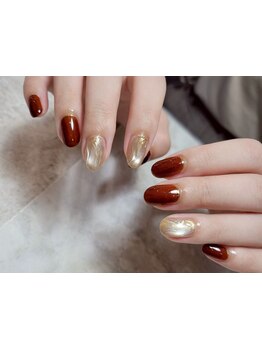 ショートネイルデザインが豊富