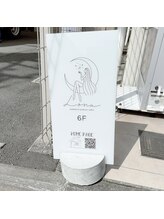 ロナ(Lona)/Lonaの看板です☆*/