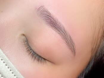 テン(ten.)の写真/なりたい眉をお伺いし、お顔の骨格・筋肉などを見ながらフィットする眉毛のデザインをご提案いたします◎