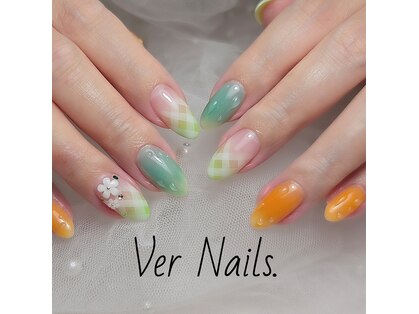 ウェールネイルズ(Ver Nails.)の写真