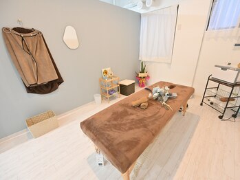 カラー(Kala)/ストレッチ×マッサージ90分