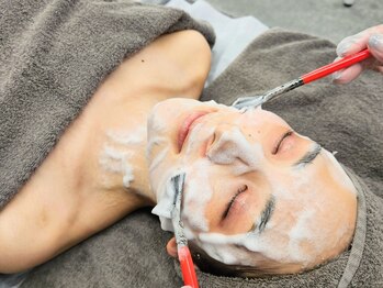 ブレイズ(BLAZE)の写真/ツヤ肌育成ならララピール！【お肌診断付】マイクロバブルクレンジング＋ララピール＋ララパック初回￥8000