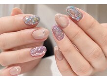 グローネイルズ(Glow Nails)