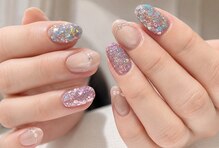グローネイルズ(Glow Nails)