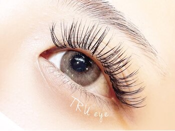 トゥルーネイル アンド アイ 横浜店(TRU NAIL & EYE)の写真/[フラットラッシュ140本¥4990/160本¥5990]従来のマツエクで満足出来なかった方♪ バインドロックも新導入☆