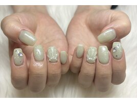 貝殻ネイル☆服部担当