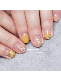 グラデーションヨーヨーネイル