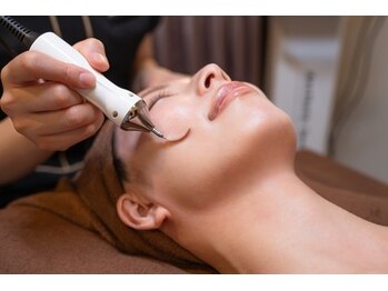 ツヤハダコガオ 千葉店/【超音波で角質ケア】ZEROピール