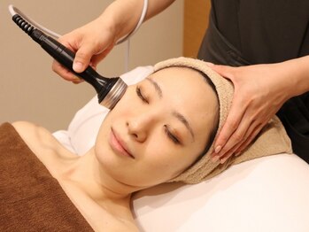 ブルームラッシュ(Bloom Lash)/【ハイフ超え】小顔&美肌ケア！