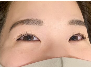 ワードローブ バイ シェリー(Wardrobe by CHERIE)/まつ毛パーマ