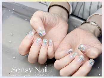センシー ネイル スタジオ(Sensy Nail Studio)/うるうる氷ネイル