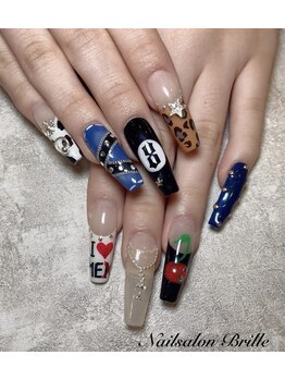 エスフィーネイルサロン ブリーユ(Esfy nailsalon Brille)/手描きネイル