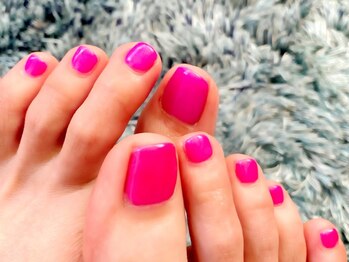 ジュディネイル(judynail)の写真/素足の季節到来☆フット得意サロンで今年は諦めていたサンダルにも挑戦♪自信を取り戻して輝く夏の足元へ！