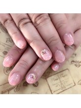 ネイルベアー(Nail Bear)/ラメグラデーション［4,070円］