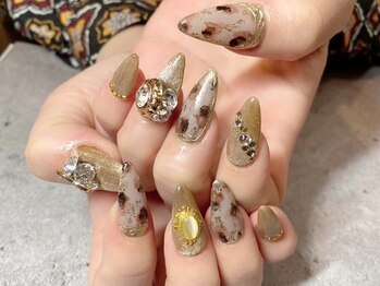 カットアンドスタイル クラウン(Cut & Style Clown)/スカルプやり放題[横浜/横浜駅