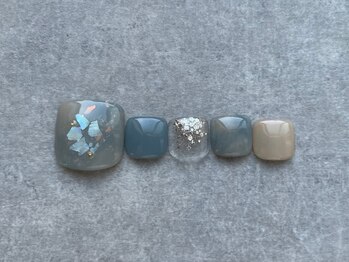 ヒアリ(HERE'Re)/フットネイル【定額デザイン】