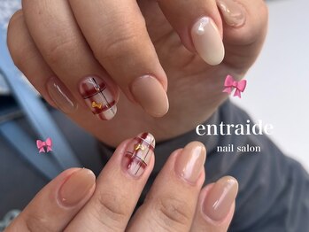 アントレッド(entraide)/人気チェックネイル