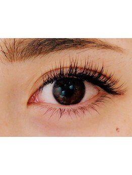 目の形にあったエクステ提案が得意