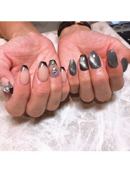 エステティックアンドネイル ローズ(ESTHETIC&NAIL Rose)/フレンチ×マグネット