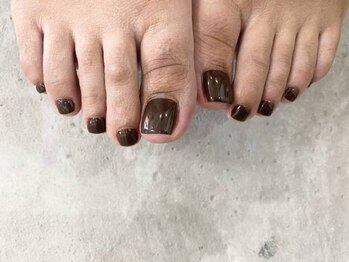 ヴィスター ネイル(Vistar nail)の写真/【今季超オススメ！スパルーチェ角質＆フットワンカラーセット¥7980】オシャレは足元から抜かりなく★