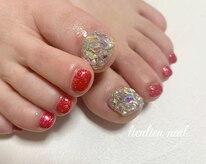 リアンリアン(lien lien de felicite nail)