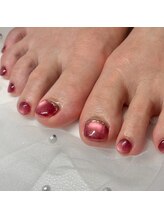 アール(ar.)/フット　親指アート