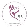 リリ(RIRI)のお店ロゴ