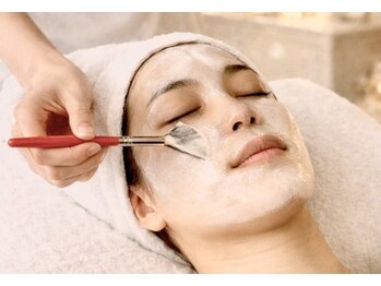 プラージュスパ(Plage Spa)の写真/【韓国肌管理】話題のララピール進化版“セラピール”登場！内側から栄養を満たし、輝く「水光ツヤ肌」へ♪