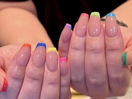 ９月　カラフルフレンチ
