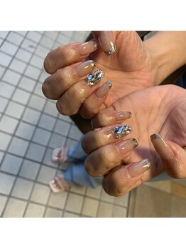 Mネイルアンドカフェ シェレステ/ガラスフレンチ