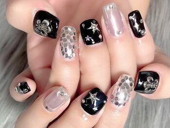 20代に人気★スターネイル