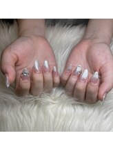 カットアンドスタイル クラウン(Cut & Style Clown)/ジェル/スカルプ/ネイル/横浜