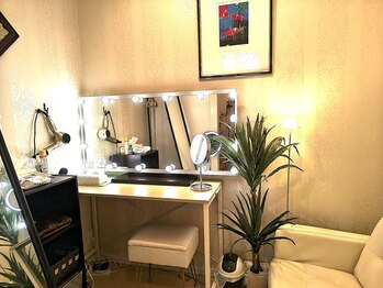 テンジンはり灸院(tenjinはり灸院)/ハリウッドミラーで確認