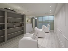 geNe 'n GRUS(ジーン アンド グルス)/ソファ席