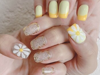 プライズアイリス アイラッシュ 池袋東口店(prize Iris eyelash)/ぷっくりデイジーネイル【池袋】