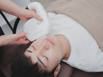 ビー(b.)/ヒゲ脱毛初回4500円(顔全体)