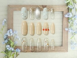 ８月定額　5300円（税込5830円）